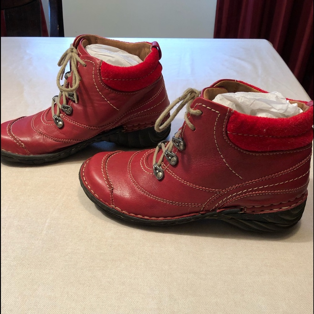 Josef Seibel Ankle boots!